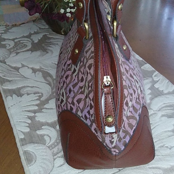 Atienee Aigner  AUTH satchel - Picture 4 of 14